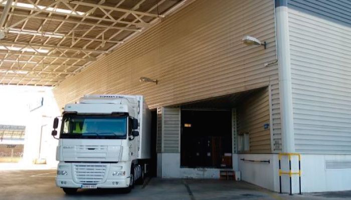 Naves industriales en alquiler en Coslada de 10.625 m²
