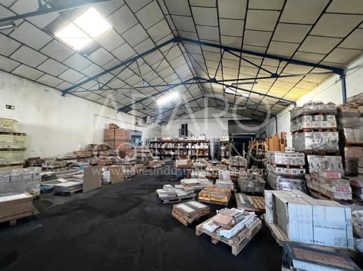 Naves industriales en venta en Arganda del Rey de 1.163 m²