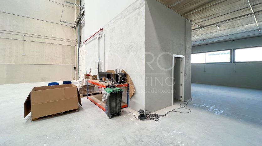 Nave industrial en alquiler en Torrejón de Ardoz de 1.157 m²