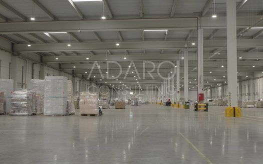 Nave logística en alquiler en Cabanillas del Campo de 20.391 m²