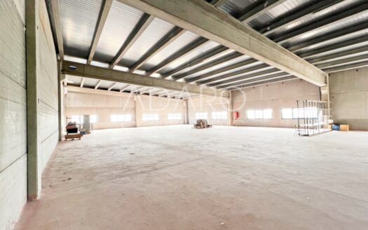 Nave industrial en venta en Móstoles de 1.252 m²