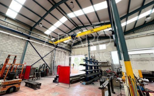 Nave industrial en alquiler en Loeches de 1.013 m²