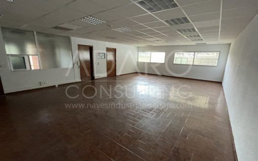 Nave industrial en alquiler en Alcorcón de 1.300 m²