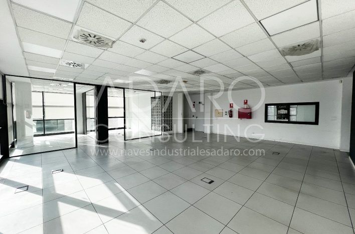 Nave industrial en alquiler en torrejon de ardoz de 2099 m2
