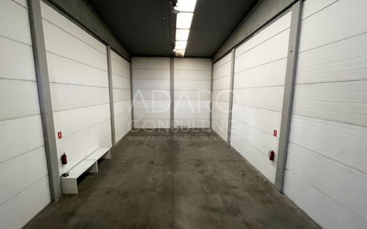 Nave industrial en alquiler en Alcalá de Henares de 700 m²