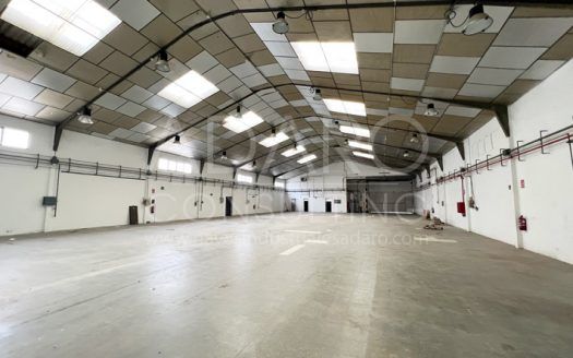 Nave industrial en alquiler en San Fernando de Henares de 1.470 m²