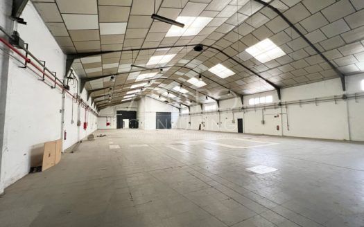 Nave industrial en alquiler en San Fernando de Henares de 1.470 m²