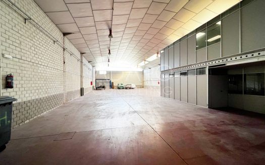 Nave industrial en venta en Coslada de 730 m²