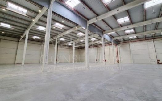 Nave logística en alquiler en Coslada de 5.066 m²
