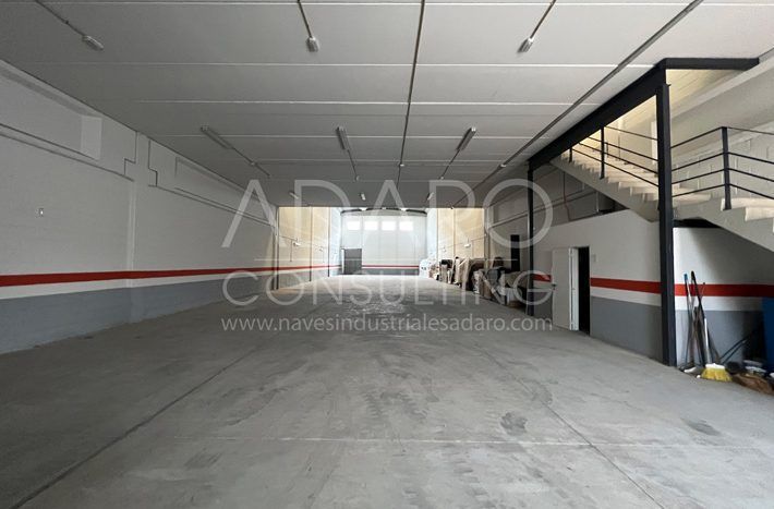 Nave industrial en venta en torrejon de ardoz de 831 m2