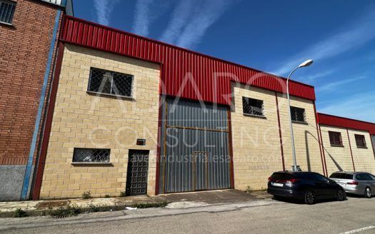 Nave industrial en venta en Ajalvir de 400 m²