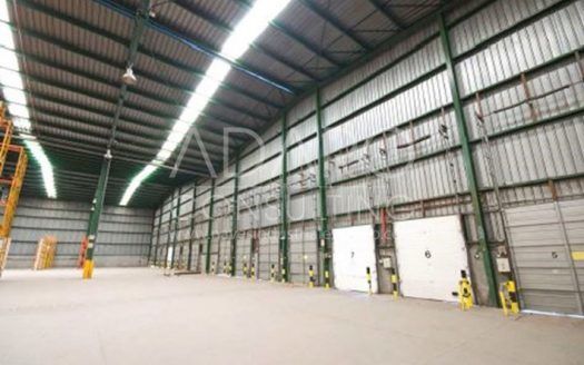 Nave logística en alquiler en Cabanillas del Campo de 12.053 m²