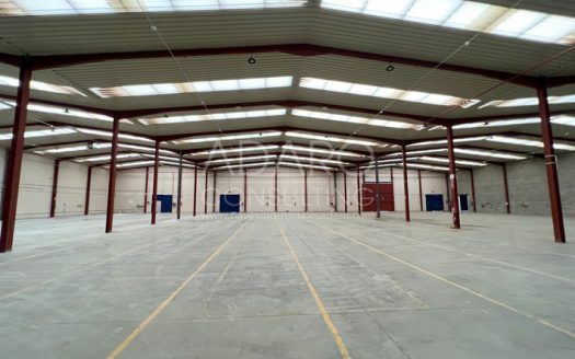 Nave industrial en alquiler en Loeches de 3.909 m²