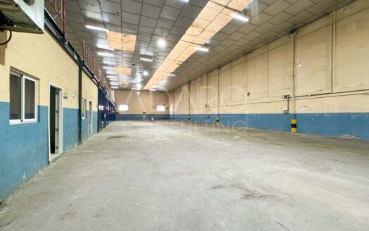 Nave industrial en alquiler en Villaverde de 1.300 m²