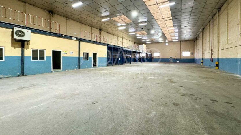 Nave industrial en alquiler en Villaverde de 1.300 m²