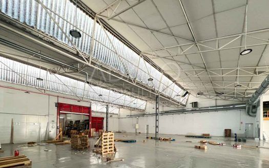 Nave industrial en alquiler en Guadalajara de 1.952 m²