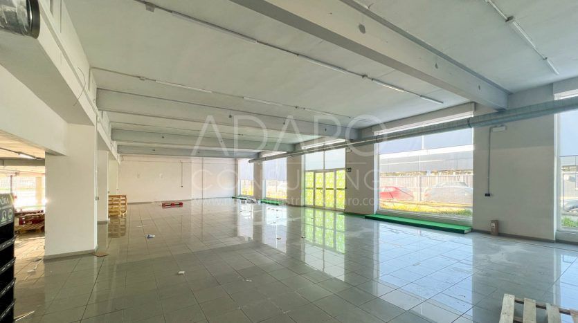 Nave industrial en alquiler en Guadalajara de 1.952 m²