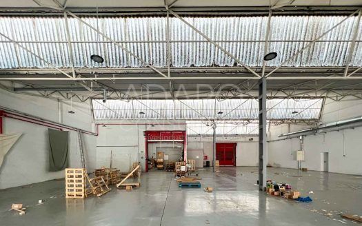 Nave industrial en alquiler en Guadalajara de 1.952 m²