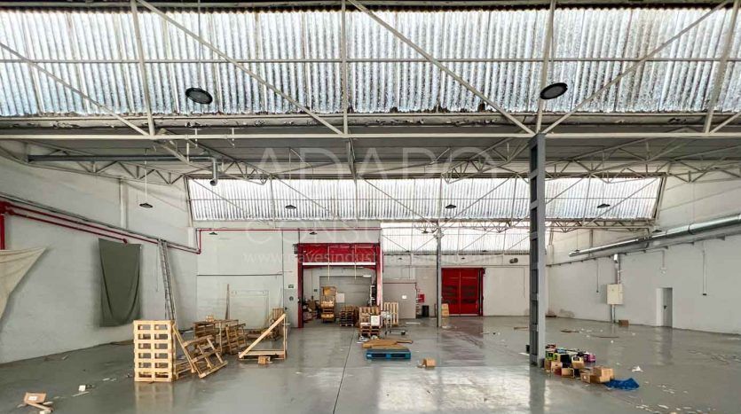 Nave industrial en alquiler en Guadalajara de 1.952 m²
