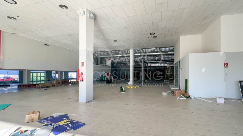 Nave industrial en alquiler en Guadalajara de 1.952 m²
