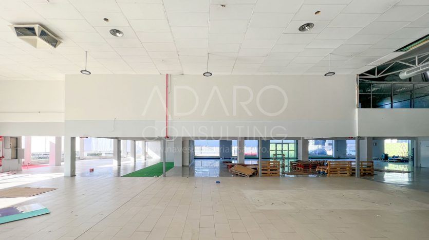 Nave industrial en alquiler en Guadalajara de 1.952 m²