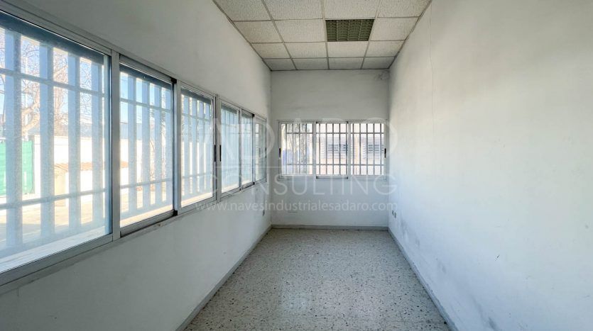 Nave industrial en alquiler en Torrejón de Ardoz de 760 m²