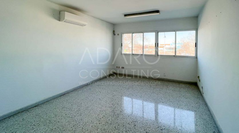 Nave industrial en alquiler en Torrejón de Ardoz de 760 m²