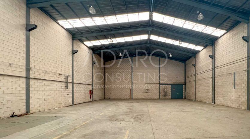 Nave industrial en alquiler en Torrejón de Ardoz de 760 m²