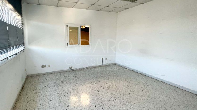 Nave industrial en alquiler en Torrejón de Ardoz de 760 m²