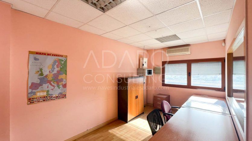 Nave industrial en alquiler en Alcalá de Henares de 475 m²