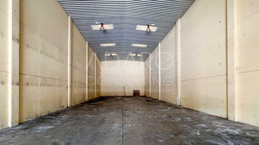 Nave industrial en alquiler en Alcalá de Henares de 475 m²