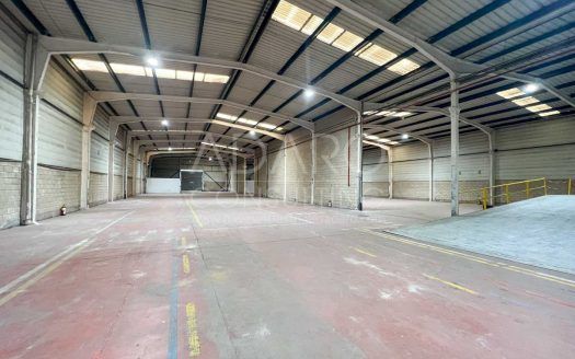Nave industrial en alquiler en Azuqueca de Henares de 1.892 m²