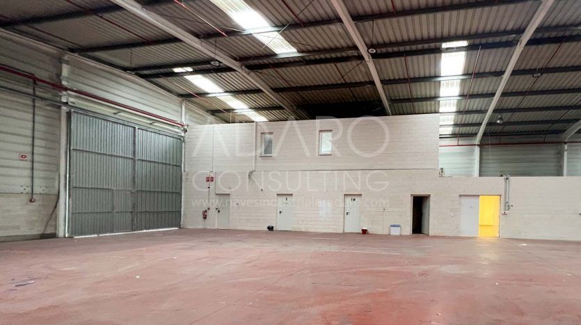 Nave industrial en alquiler en Azuqueca de Henares de 3.139 m²