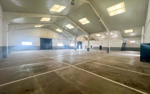 Nave industrial en alquiler en Alcorcón de 950 m²