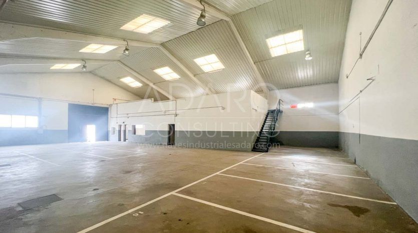 Nave industrial en venta en Alcorcón de 950 m²