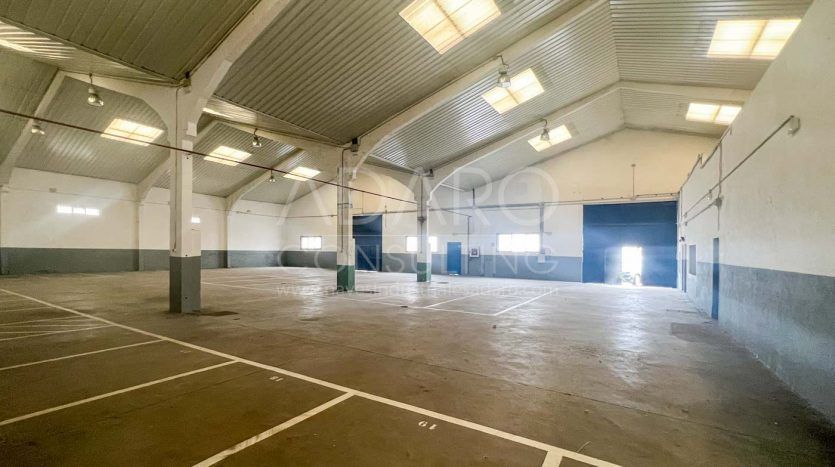Nave industrial en venta en Alcorcón de 950 m²