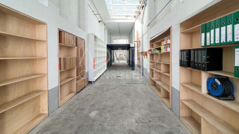 Nave industrial en venta en Coslada de 1.500 m²