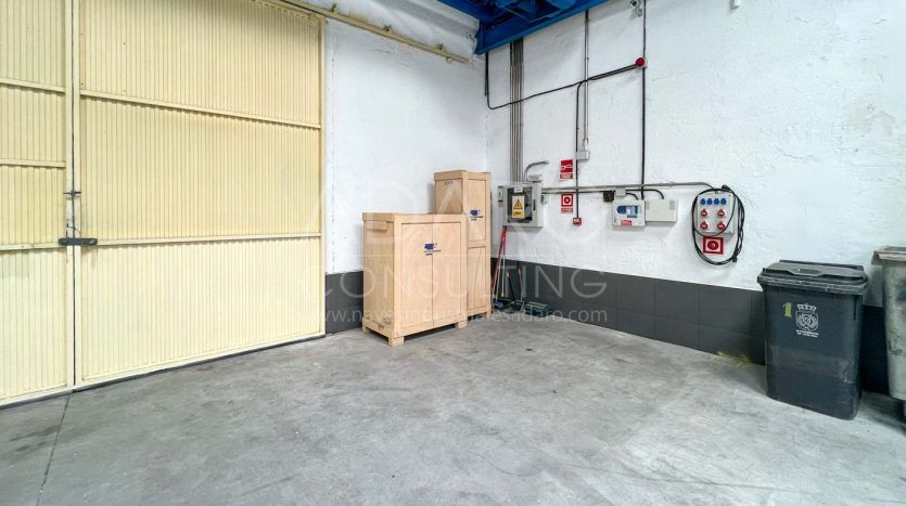Nave industrial en venta en Coslada de 1.500 m²