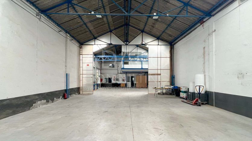 Nave industrial en venta en Coslada de 1.500 m²