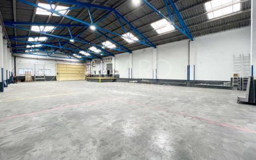 Nave industrial en venta en Coslada de 1.500 m²