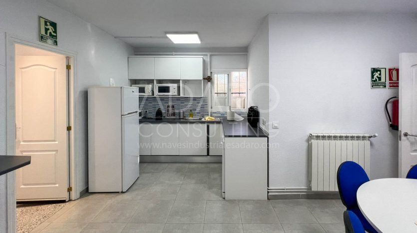 Nave industrial en venta en Coslada de 1.500 m²