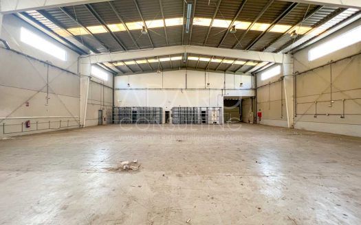 Nave industrial en alquiler en Alcalá de Henares de 1.216 m²