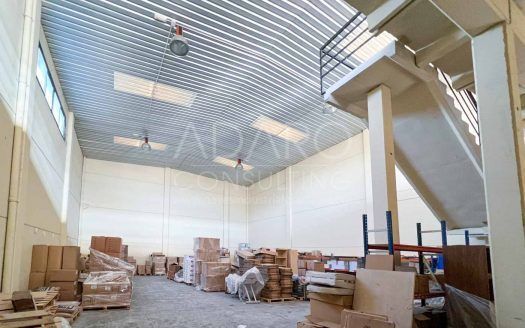 Nave industrial en venta en Alcalá de Henares de 400 m²