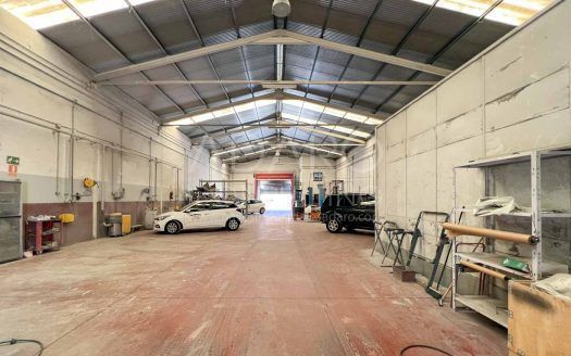 Nave industrial en alquiler en Cobeña de 532 m²