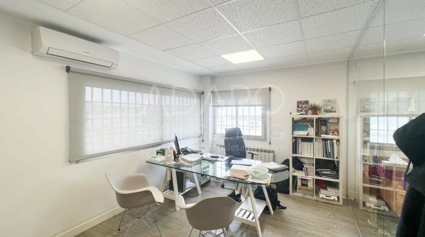 Nave industrial en venta en Torres de la Alameda de 1.340 m²