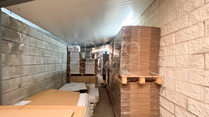 Nave industrial en venta en Torres de la Alameda de 1.340 m²