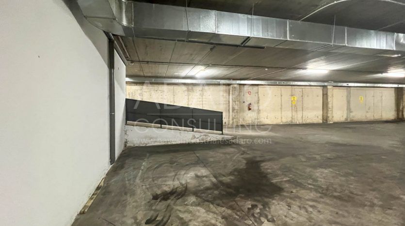 Nave industrial en venta en Azuqueca de Henares de 2.950 m²