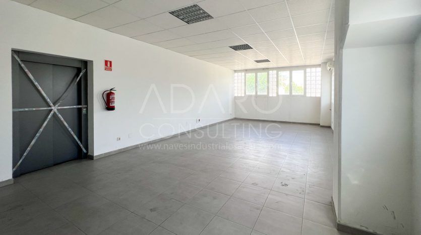 Nave industrial en alquiler en Azuqueca de Henares de 2.950 m²