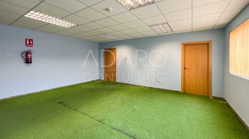 Nave industrial en alquiler en Loeches de 1.164 m²