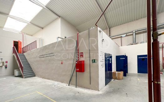 Nave industrial en alquiler en Loeches de 1.164 m²